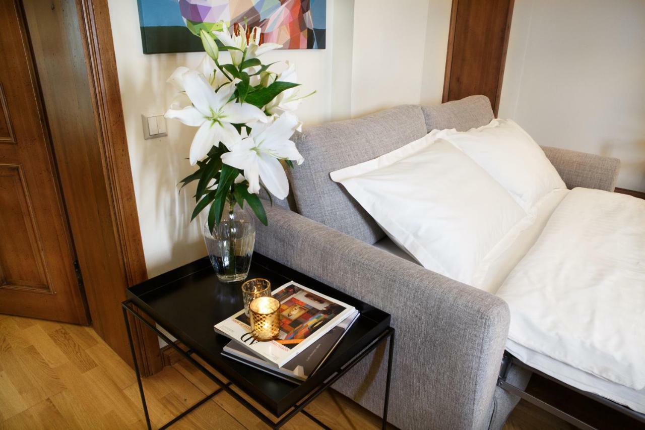 Elegance Appartement Klaipėda Buitenkant foto